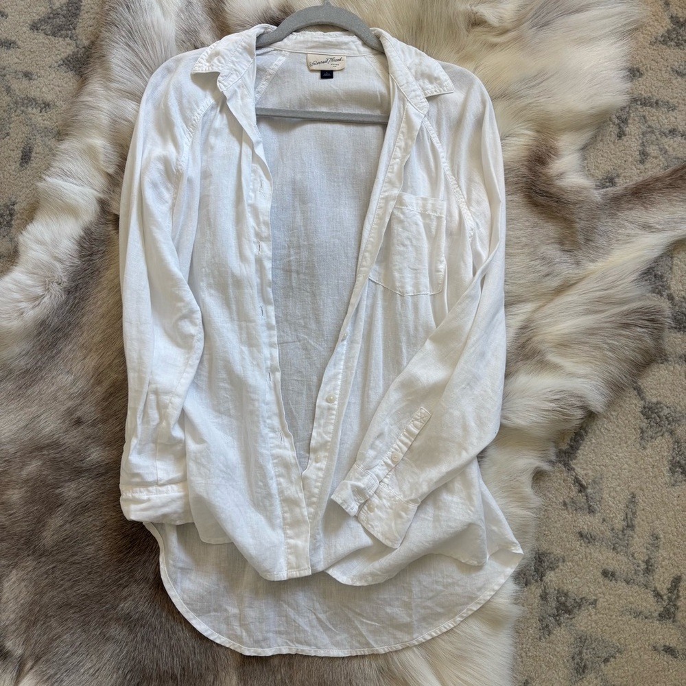 Universal Thread Cream Button-Up Shirt